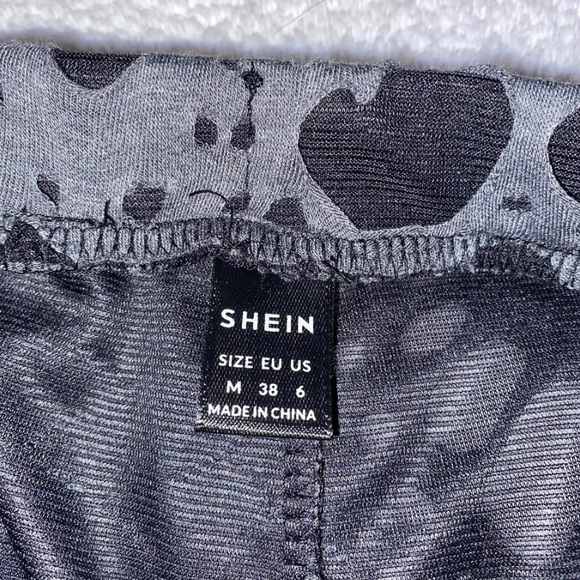 RIPPED PANTS/ LEGGINGS - Picture 4 of 6